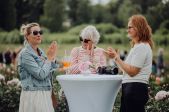Peoniju svētki vasaras melodijās